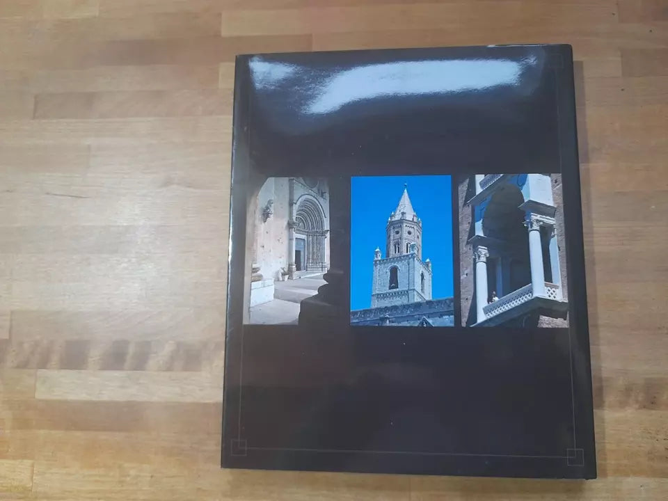 CITTA' D'ARTE IN ABRUZZO, MARCHE E ROMAGNA. SERIE: BANCA POPLARE DELL'ADRIATICO. RISTAMPA 2002. AA.VV.