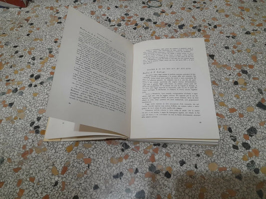 ARCHITETTURA E DECORAZIONI NELLE CHIESE DI MILANO. EVA TEA. A CURA DEL BANCO AMBROSIANO. EDIZIONE FUORI COMMERCIO 1952.