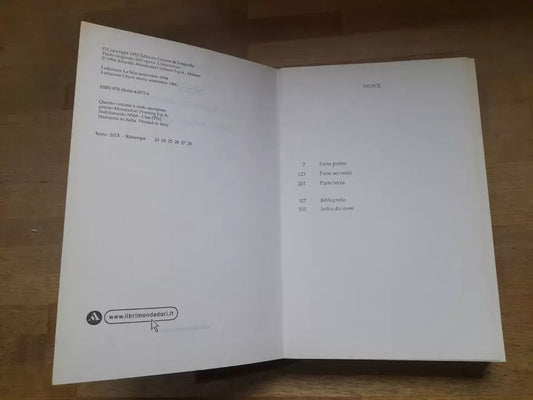 SISSI. VITA E LEGGENDA DI UN'IMPERATRICE. NICOLE AVRIL. COLLANA: OSCAR STORIA 109. RISTAMPA 2013.