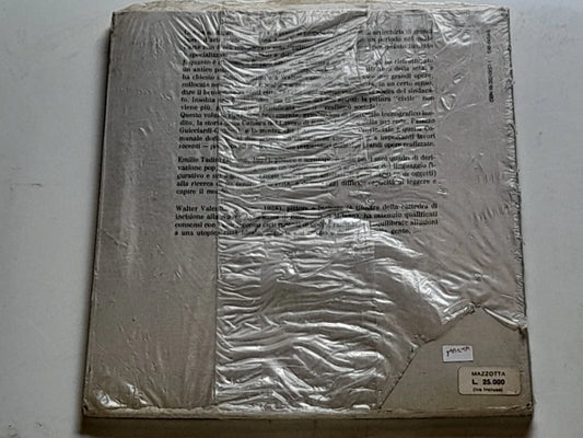 LA CASA DI UN SINDACATO. AA.VV. MAZZOTTA EDIZIONI 1988.