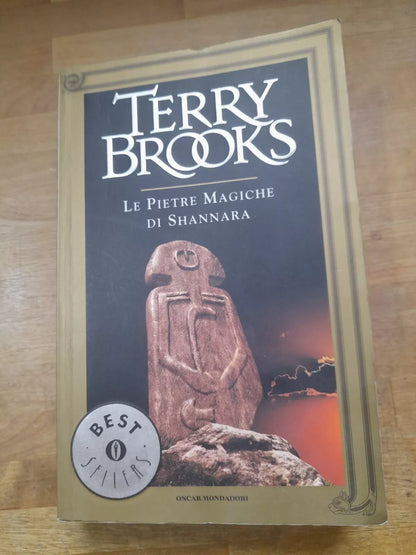 LE PIETRE MAGICHE DI SHANNARA. TERRY BROOKS. OSCAR MONDADORI EDITORE. COLLANA: OSCAR BESTSELLERS MONDADORI 367. RISTAMPA 1995.
