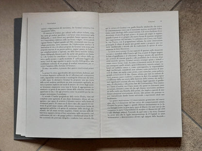 BIBLIOGRAFIA GRAMSCIANA 1922-1988. JOHN M. CAMMETT.  EDITORI RIUNITI. 1° EDIZIONE 1991. COLLANA: ANNALI 1989 FONDAZIONE ISTITUTO GRAMSCI.