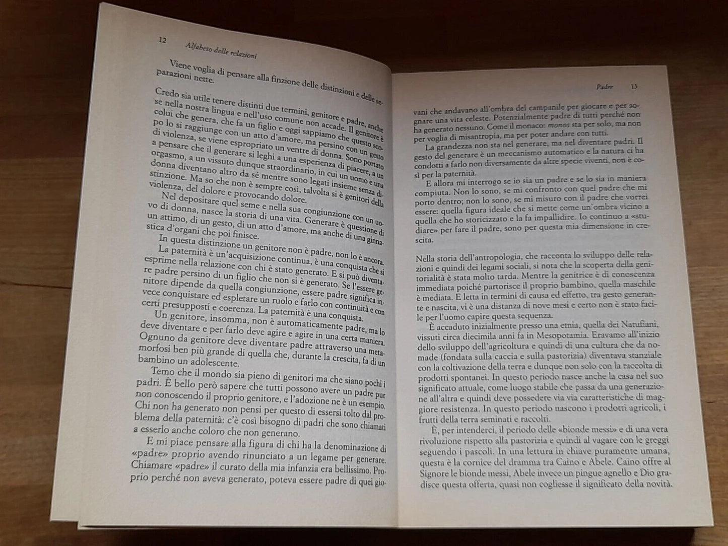 L'ALFABETO DELLE RELAZIONI. VITTORINO ANDREOLI. BUR RIZZOLI EDITORE. COLLANA: BUR SAGGI. 1° EDIZIONE OTTOBRE 2005.