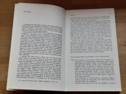 PSICOPATOLOGIA DELLA VITA QUOTIDIANA. SIGMUND FREUD. NEWTON COMPTON EDITORI. COLLANA: GRANDI TASCABILI ECONOMICI NEWTON 13. 4° RISTAMPA 2007.