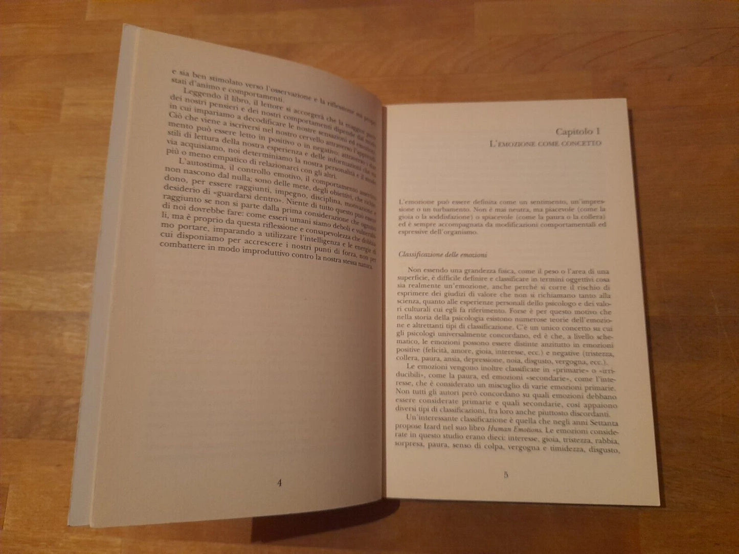 LE EMOZIONI. CONOSCERLE, COMUNICARLE E RITROVARE L'EQUILIBRIO. GIULIANA PROIETTI. XENIA EDITRICE. RISTAMPA 1999. COLLANA: TASCABILI XENIA.
