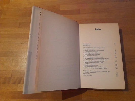 COME VINCERE L'INSONNIA. IL PROGRAMMA MEDICO INFALLIBILE...DONALD R. SWEENEY. EDIZIONE CDE SU LICENZA SPERLING & KUPFER EDITORI, 1992.