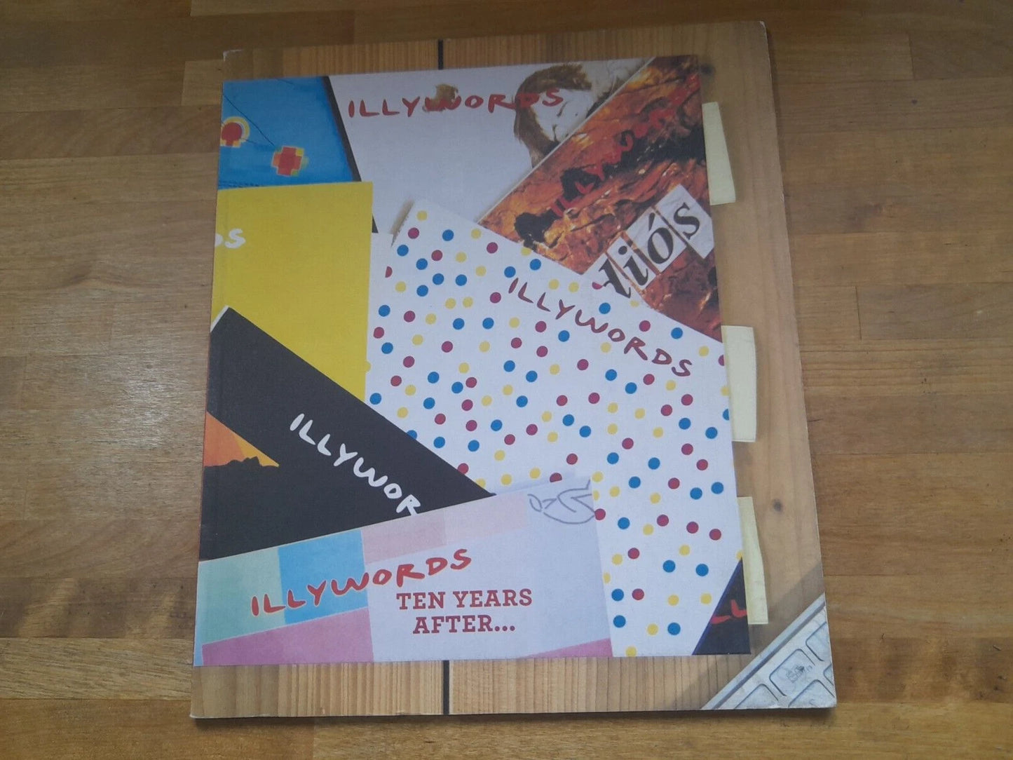 CATALOGO ILLYWORDS N.30 TEN YEARS AFTER..ANTOLOGIA/ANTHOLOGY. AA.VV. EDIZIONI ILLY 2011.