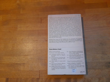 IL ROMANZO AMERICANO E LA SUA TRADIZIONE. RICHARD CHASE. EINAUDI EDITORE, 1974. COLLANA: PICCOLA BIBLIOTECA EINAUDI 233.