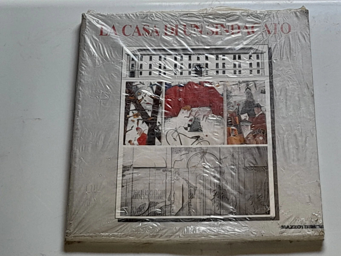 LA CASA DI UN SINDACATO. AA.VV. MAZZOTTA EDIZIONI 1988.