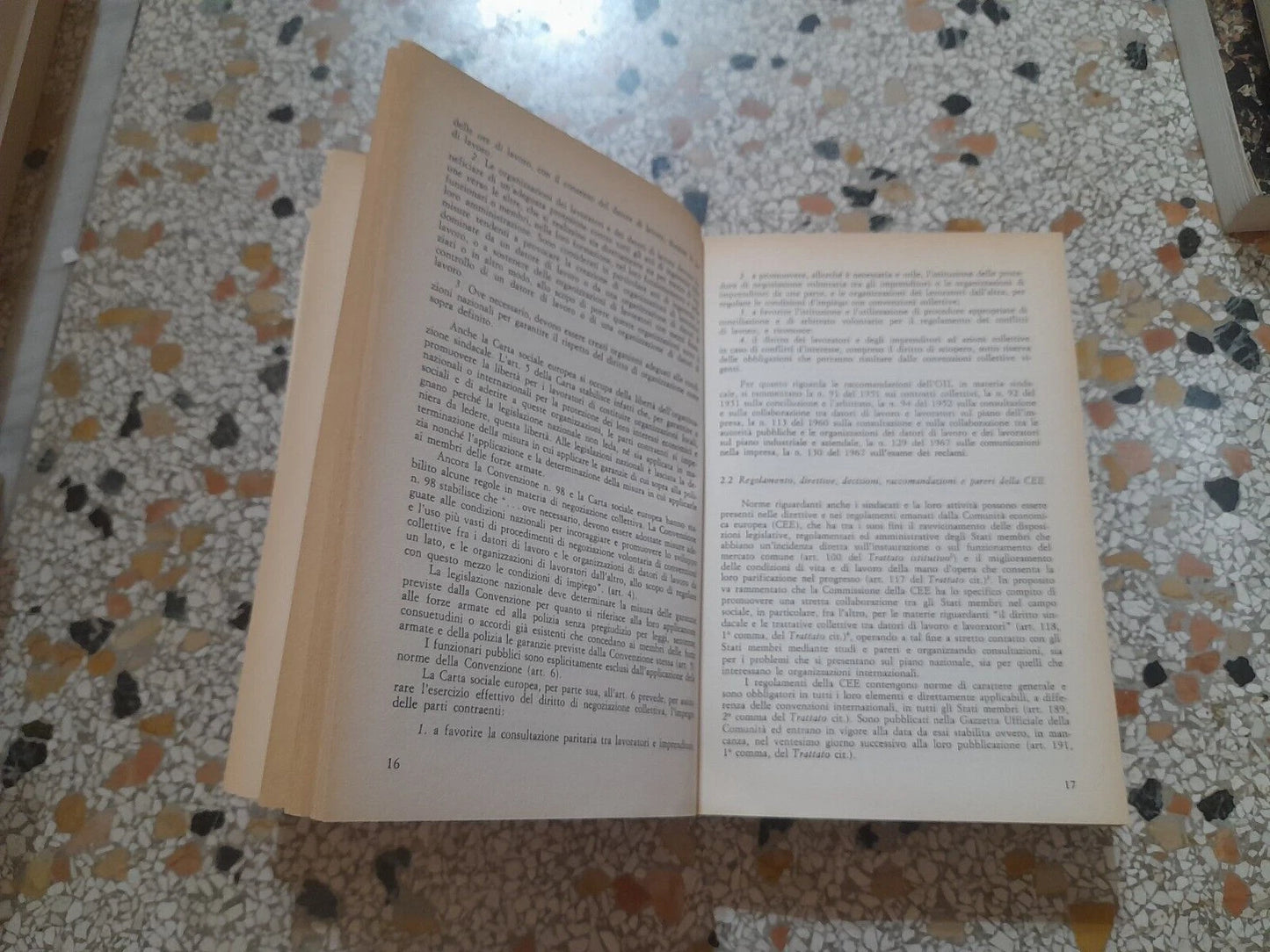MANUALE DI RELAZIONI SINDACALI. RENATO RICCI. ETAS LIBRI. 1° EDIZIONE FEBBRAIO 1978. COLLANA: 70 / DIREZIONE, ORGANIZZAZIONE ED ECONOMIA D'IMPRESA.