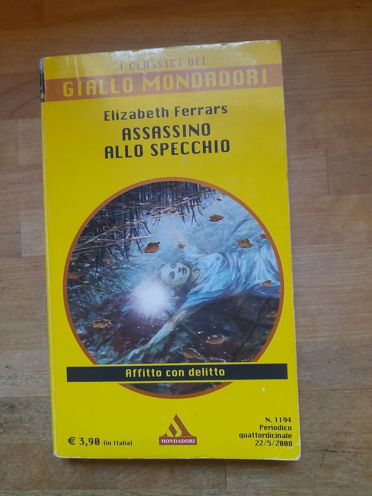 ASSASSINO ALLO SPECCHIO. ELIZABETH FERRARS. I CLASSICI DEL GIALLO MONDADORI 1194. MONDADORI EDITORE 2008.