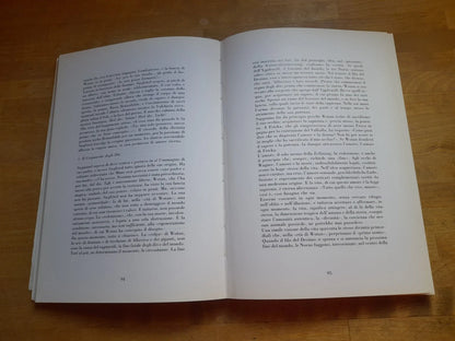 GOTTERDAMMERUNG. TEATRO COMUNALE BOLOGNA STAGIONE D'OPERA '92-'93. NUOVA ALFA EDITORIALE. A CURA DI SILVIA CAMERINI.