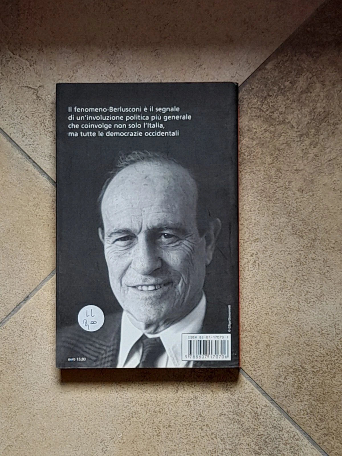 PICCOLO CESARE. GIORGIO BOCCA. FELTRINELLI EDITORE. 1° EDIZIONE SERIE BIANCA 2002.