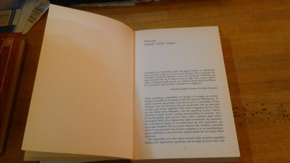 CONOSCERE IL CIOCCOLATO. CLARA  E GIGI PADOVANI. PONTE ALLE GRAZIE EDITRICE. RISTAMPA 2006.