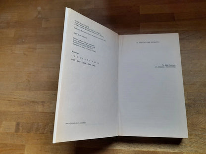 IL VISITATORE SEGRETO. JOHN LE CARRE'. OSCAR MONDADORI EDITORE. COLLANA: BESTSELLERS. 1° EDIZIONE 2001.