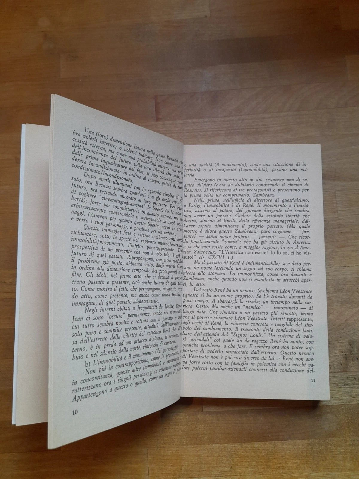 MON ONCLE D'AMERIQUE. JEAN GRUAULT - ALAIN RESNAIS. A CURA DI PIERO ARLORIO. FELTRINELLI EDITORE. COLLANA: UNIVERSALE ECONOMICA FELTRINELLI 952. 1° EDIZIONE ITALIANA 1981.