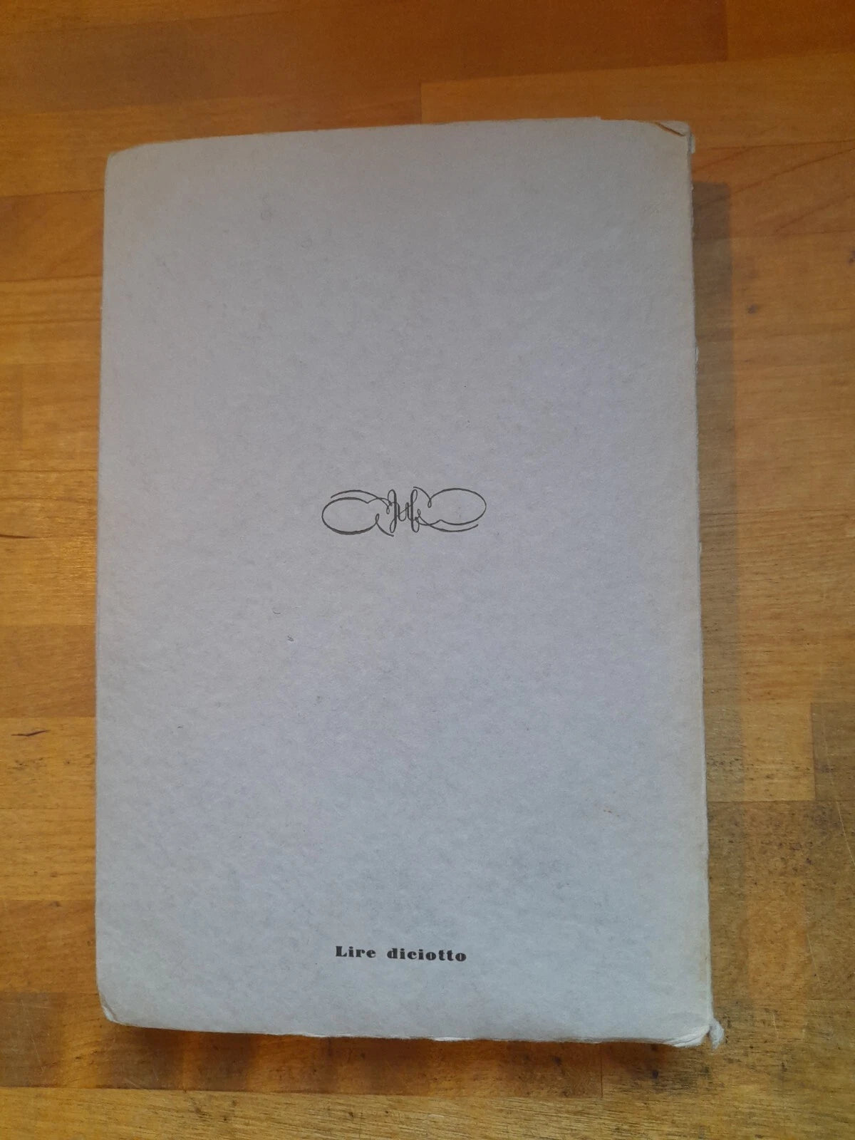 SALUTE "900". LA VITA UMANA S'ALLUNGA?. MARIO MUSELLA. HOEPLI EDITORE. 1° EDIZIONE ILLUSTRATA 1939.