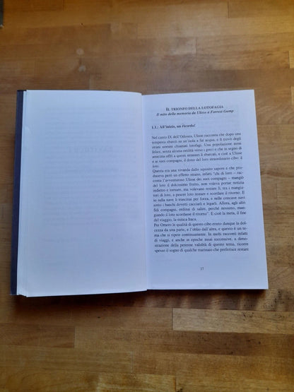 LA MEMORIA CONSUMATA. ANTONIO CAVICCHIA SCALAMONTI - GIANFRANCO PECCHINENDA. IPERMEDIUM EDITORE. 1° RISTAMPA 1997. COLLANA: MEMORABILIA 2.