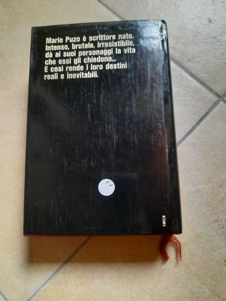 L'ARENA OSCURA - MAMMA LUCIA. 2 GRANDI ROMANZI DI MARIO PUZO. EDIZIONE EUROCLUB. 1° EDIZIONE 1979. COLLANA: OMNIBUS EUROCLUB