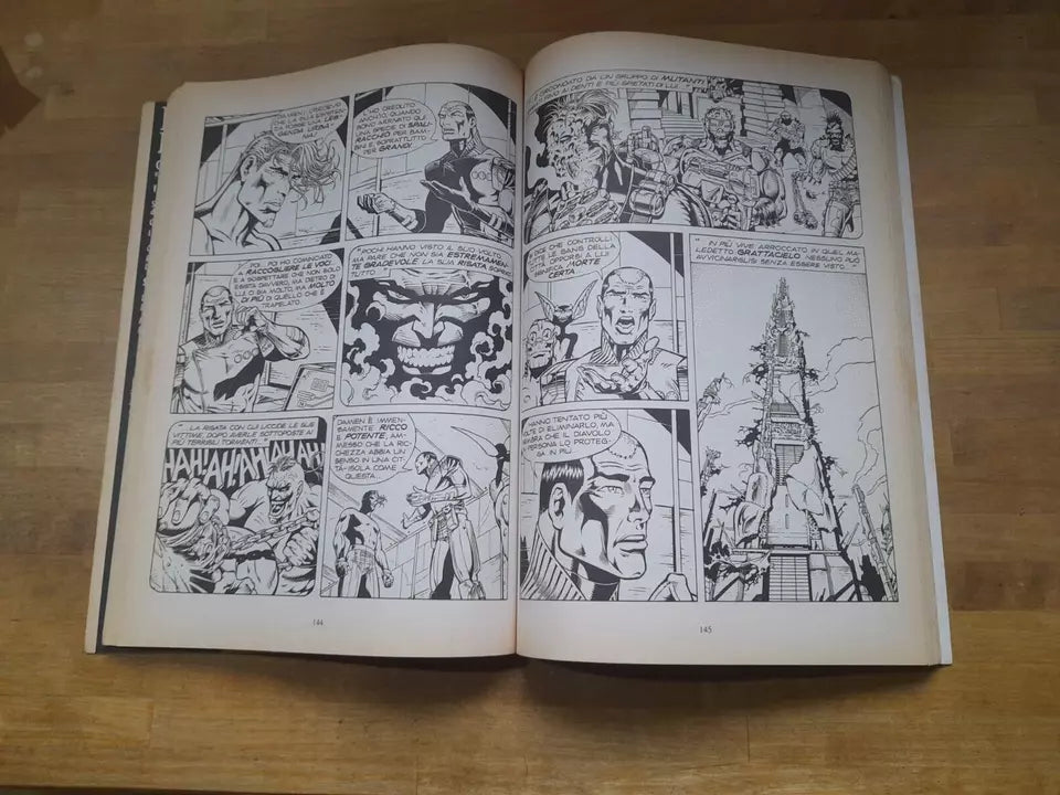 ALBO GIGANTE N.3 MARTIN MYSTERE. GLI UOMINI IN NERO. SERGIO BONELLI EDITORE 1997.