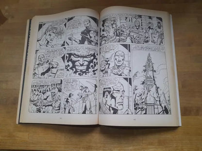 ALBO GIGANTE N.3 MARTIN MYSTERE. GLI UOMINI IN NERO. SERGIO BONELLI EDITORE 1997.