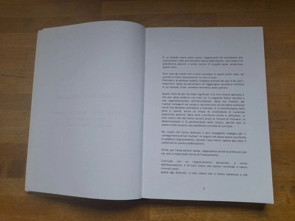 HAPPY END. LA PRIMA GUIDA ITALIANA CHE INSEGNA COME RITROVARE L'ALTRA META'. AA.VV. EDIZIONI SINGEM. 1° EDIZIONE 2004.