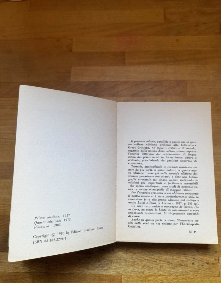 LETTERATURA LATINA CRISTIANA. MICHELE PELLEGRINO. EDIZIONI STUDIUM. COLLANA: NUOVA UNIVERSALE STUDIUM 45. RISTAMPA GENNAIO 1985.