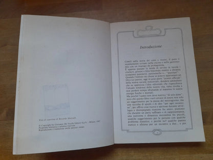 SUPER PANINI. MARIA TERESA BANDERA. DE VECCHI EDITORE 1988. 117 SQUISITE RICETTE PER PANINI, TRAMEZZINI E SANDWICH.