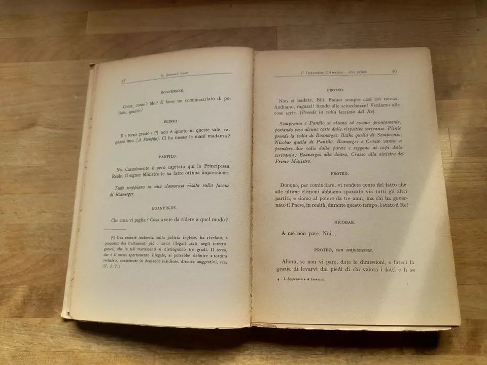 L'IMPERATORE D'AMERICA. COMMEDIA IN 3 ATTI. GIORGIO BERNARDO SHAW. ARNOLDO MONDADORI EDITORE, 1930. COLLANA: TEATRO COMPLETO G.B. SHAW N. 22.