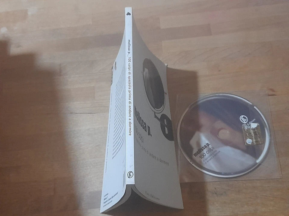 100 COLPI DI SPAZZOLA PRIMA DI ANDARE A DORMIRE. MELISSA P. FAZI EDITORE. 1° EDIZIONE 2003. VOLUME+DVD. COLLANA: LAIN 4.