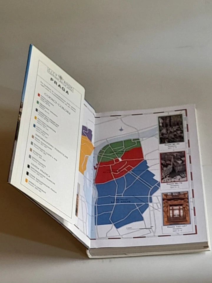 PRAGA. COLLANA: CITY BOOK. A CURA DI VLADIMIR SOUKUP. EDIZIONE SPECIALE PER IL CORRIERE DELLA SERA, 2005.
