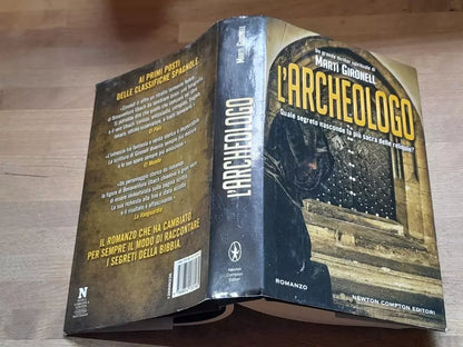 L'ARCHEOLOGO. MARTÍ GIRONELL. NEWTON COMPTON EDITORI. 1° EDIZIONE 2012. COLLANA: NUOVA NARRATIVA NEWTON 236.