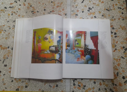 PERSONAGGI E CASE FAMOSE. ABITARE CON STILE NELLE METROPOLI D'EUROPA E D'AMERICA. ELIZABETH HEYERT. EDITORIALE GIORGIO MONDADORI. EDIZIONE ITALIANA ILLUSTRATA, SETTEMBRE 1990.