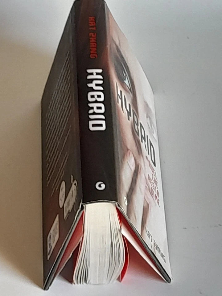 HYBRID QUEL CHE RESTA DI ME. KAT ZHANG. GIUNTI EDITORE. 1° EDIZIONE 2013. TRADUZIONE DI CARLA DE CARO.