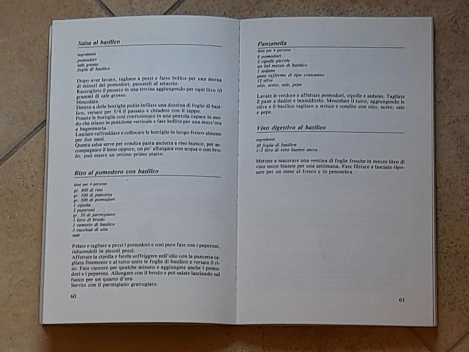 LA CUCINA DEL CAMPANONE. DON SANDRO. PIEMME EDIZIONI. 1° EDIZIONE 1985. PREFAZIONE: EDOARDO  RASPELLI.