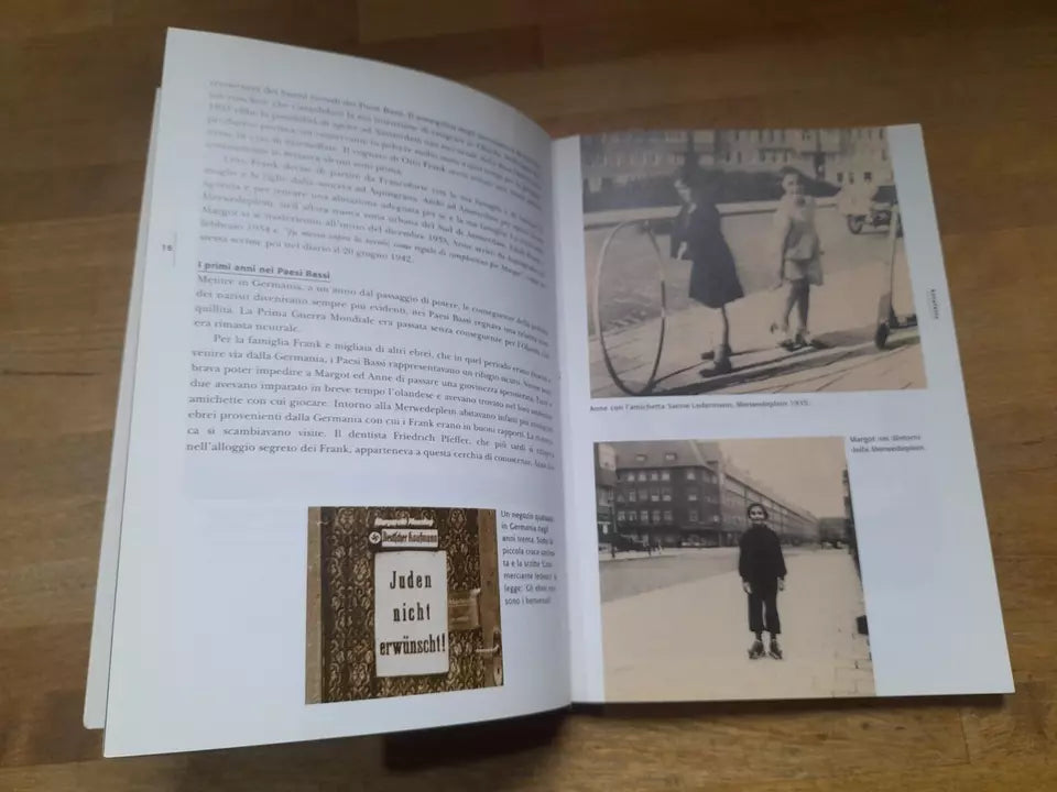 LA CASA DI ANNA FRANK. UN MUSEO CON UNA STORIA. JANRENSE BOONSTRA - MARIE-JOSE' RIJNDERS. SDU UITGEVERIJ KONNINGINNEGRACHT EDITORE, 1992.