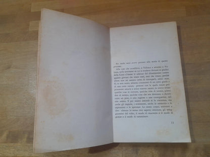 PROCESSO A VOLOSCA. FRANCO VEGLIANI. EDIZIONI GUARNATI. 1 ° EDIZIONE 1958. COLLANA: I LIBRI DELLA TEMPESTA VOUME. 1