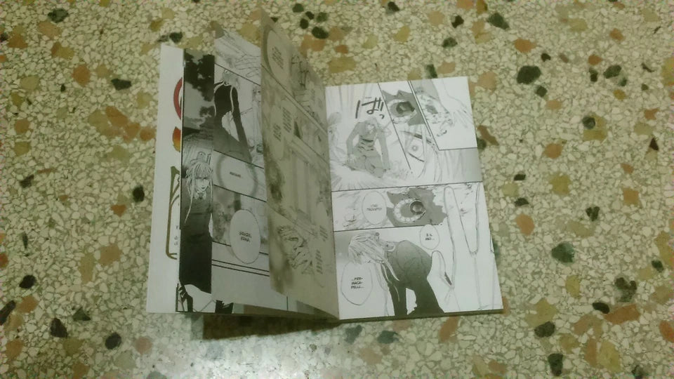 SISTER & VAMPIRE N 6. PLANET MANGA. 1° EDIZIONE ITALIANA, 2019. STORIA E DISEGNI: AKATSUKI. TRADUZIONE: MAYUMI.