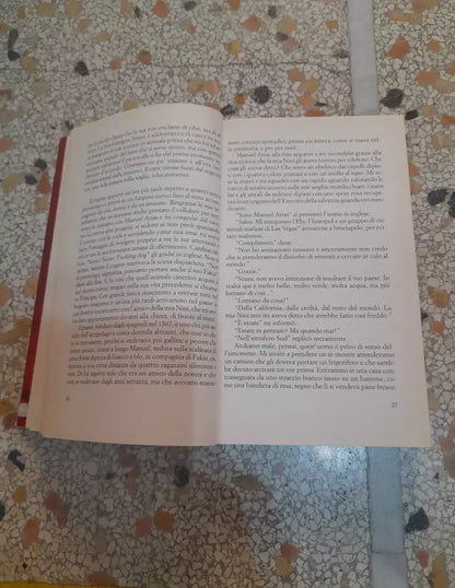 IL QUADERNO DI MAYA. ISABEL ALLENDE. FELTRINELLI EDITORE. COLLANA: "I NARRATORI". 1° EDIZIONE 2011.