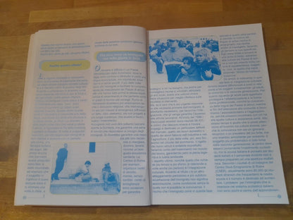 UOMINI O IMMIGRATI? ALFABETO DELL'IMMIGRAZIONE. A CURA DI GIOVANNI CAPACCIONI. EDITRICE MISSIONARIA ITALIANA. RISTAMPA 2001. SERIE: "STRUMENTI".