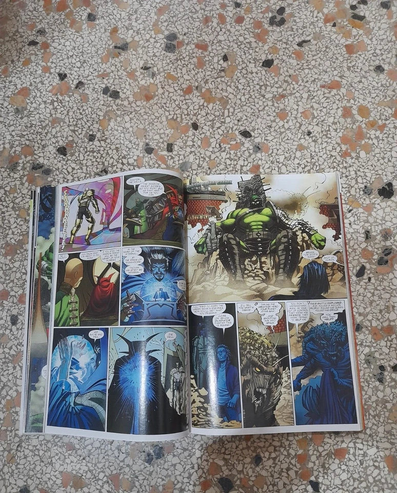 WORLD WAR HULK. GREG PAK - JOHN ROMITA JR. MARVEL 2019. IN LINGUA INGLESE.