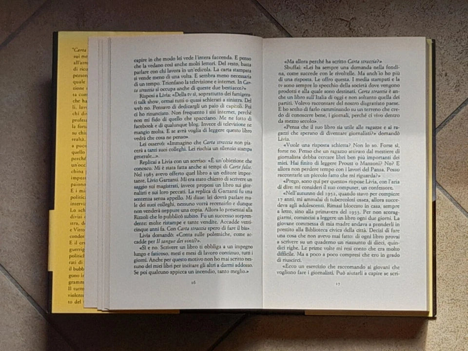 CARTA STRACCIA. IL POTERE INUTILE DEI GIORNALISTI ITALIANI. GIAMPAOLO PANSA. RIZZOLI EDITORE. 1° EDIZIONE 2011. COLLANA: RIZZOLI BEST.