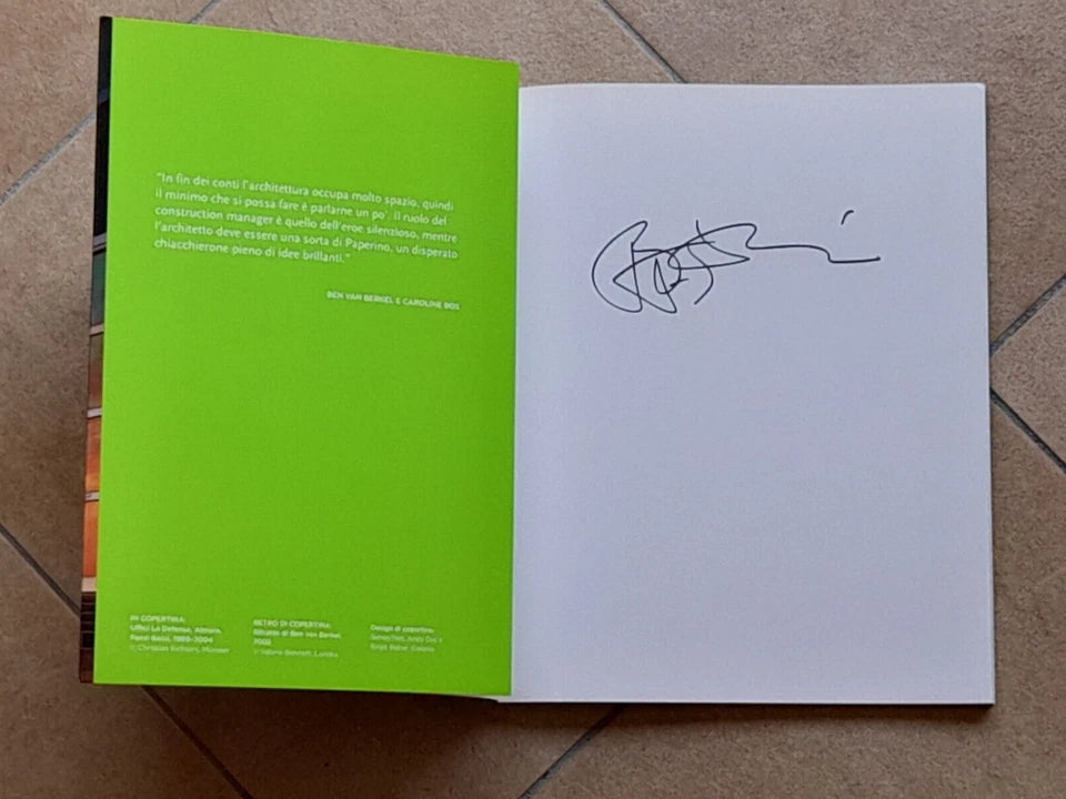 UNSTUDIO. LO SPAZIO FLUTTUANTE. AARON BETSKY. TASCHEN  EDIZIONE ITALIANA 2008.