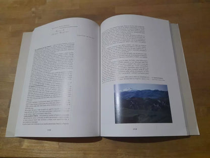 PARCHI E GIARDINI DI BOLOGNA. A CURA DEL CENTRO VILLA GHIGI. EDITRICE COMPOSITORI. AA.VV. RISTAMPA 1996.