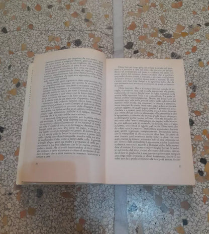 EVA LUNA RACCONTA. ISABEL ALLENDE. FELTRINELLI EDITORE. COLLANA: I "NARRATORI". 1° EDIZIONE OTTOBRE 1990.