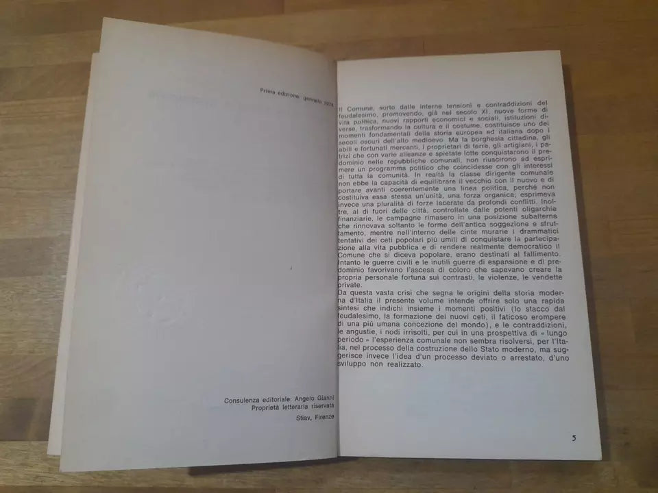 LA CRISI DELLA DEMOCRAZIA COMUNALE. VINCENZO D'ALESSANDRO. CASA EDITRICE G. D'ANNA. 1° EDIZIONE 1974. COLLANA: SECONDO MILLENNIO N 5.
