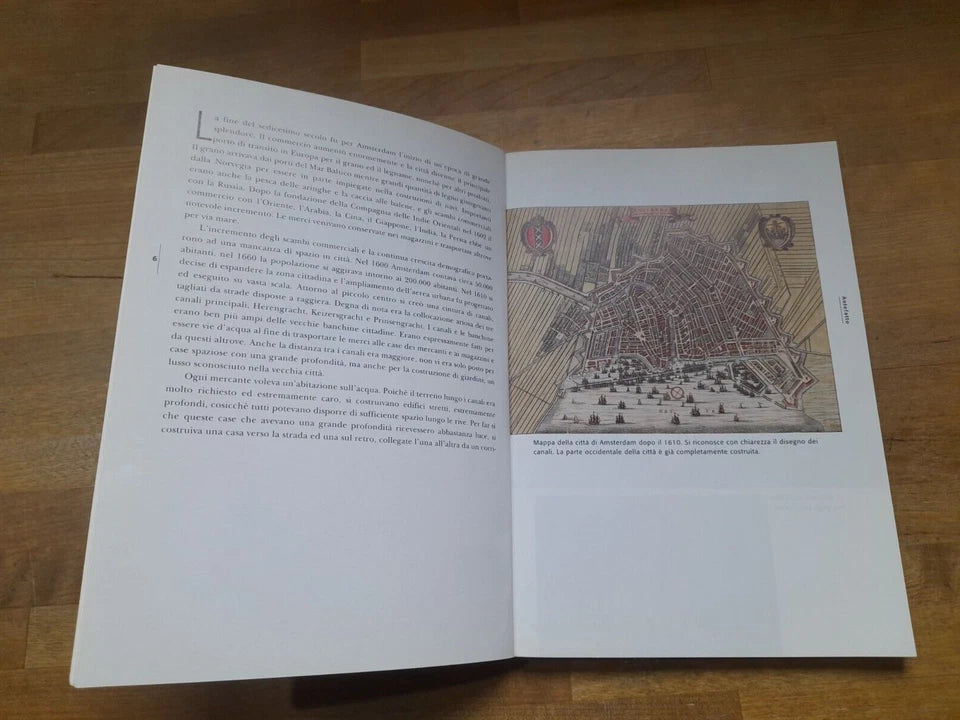 LA CASA DI ANNA FRANK. UN MUSEO CON UNA STORIA. JANRENSE BOONSTRA - MARIE-JOSE' RIJNDERS. SDU UITGEVERIJ KONNINGINNEGRACHT EDITORE, 1992.