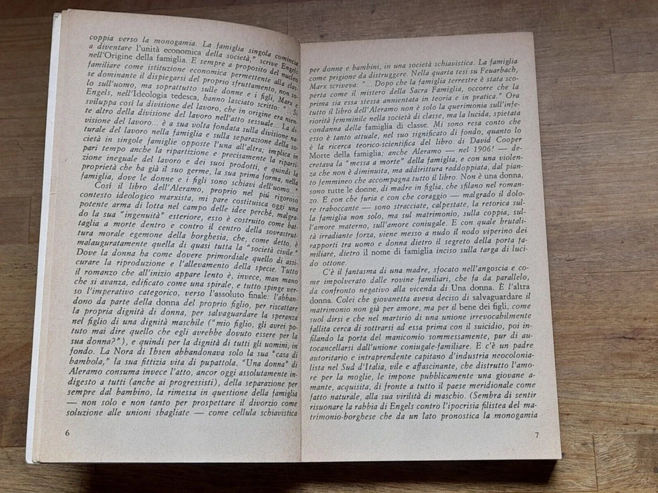 UNA DONNA. SIBILLA ALERAMO. FELTRINELLI EDITORE. COLLANA: UNIVERSALE ECONOMICA FELTRINELLI 669. 13° EDIZIONE 1980.