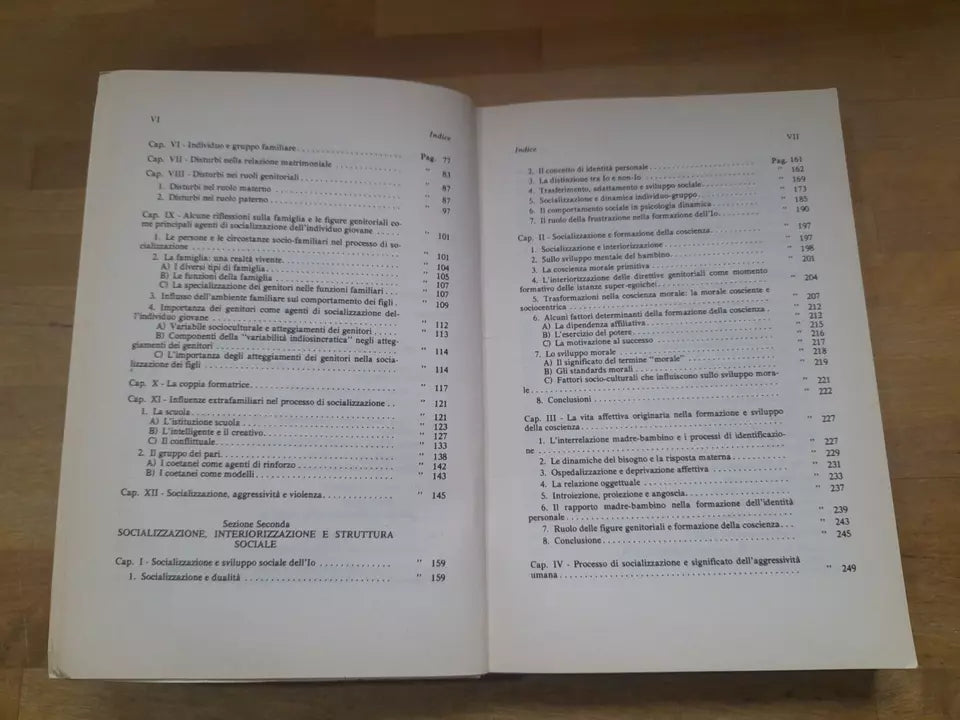 LA PERSONALITA'. NUOVI ORIENTAMENTI TEORICI. VOLUME 1: SOCIALIZZAZIONE. ERMINIO GIUS - DONATELLA CAVANNA. 2° EDIZIONE 1978. LIBRERIA EDITRICE UNIVERSITARIA  PÁTRON. COLLANA: BIBLIOTECA PÁTRON DI PSICOLOGIA 4.