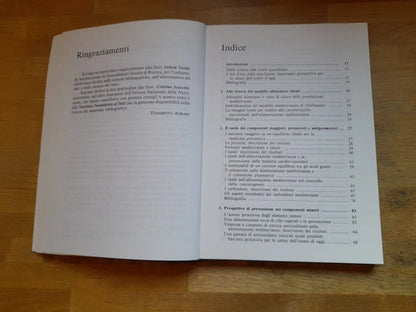 LE BASI SCIENTIFICHE DELLA DIETA MEDITERRANEA. NUTRIZIONE E SALUTE. ELISABETTA AGRADI. VERDUCI EDITORE.1° EDIZONE 1988.